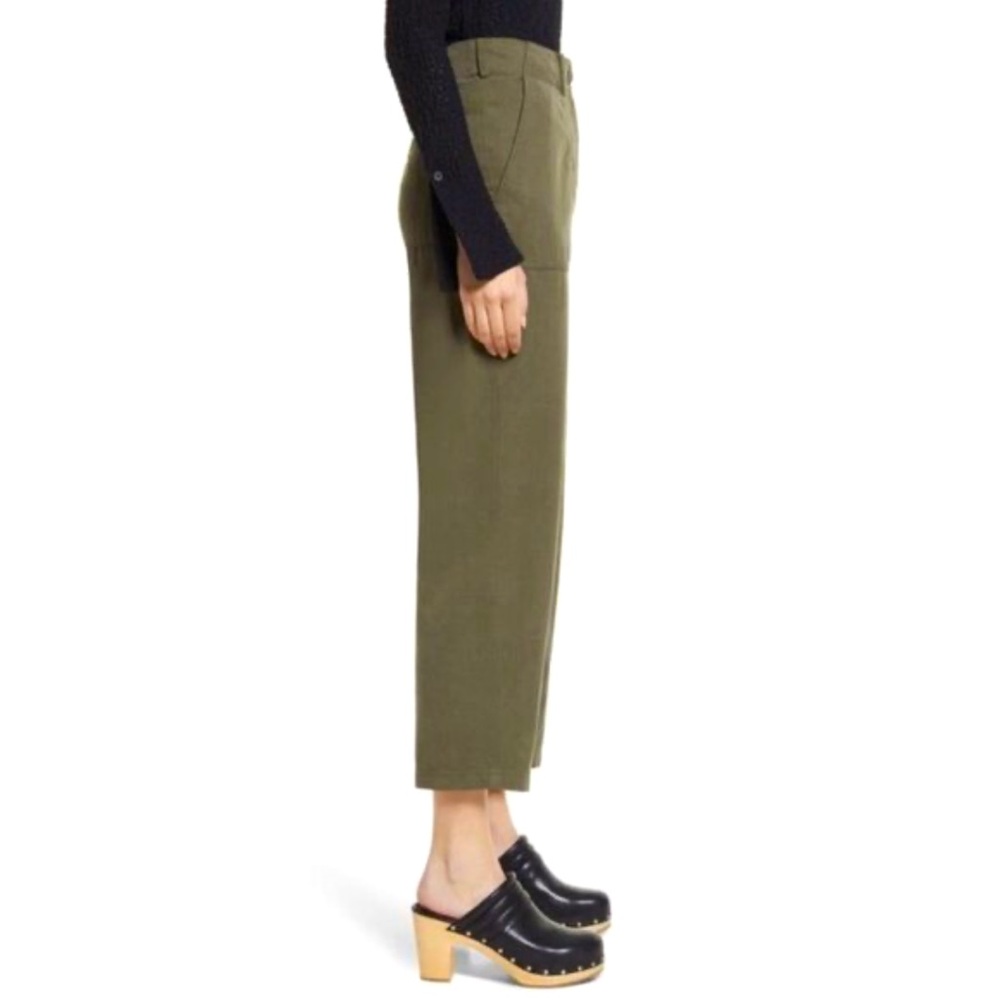 Treasure & Bond- Green High Rise Straight Leg Pants- utility style- Size 8